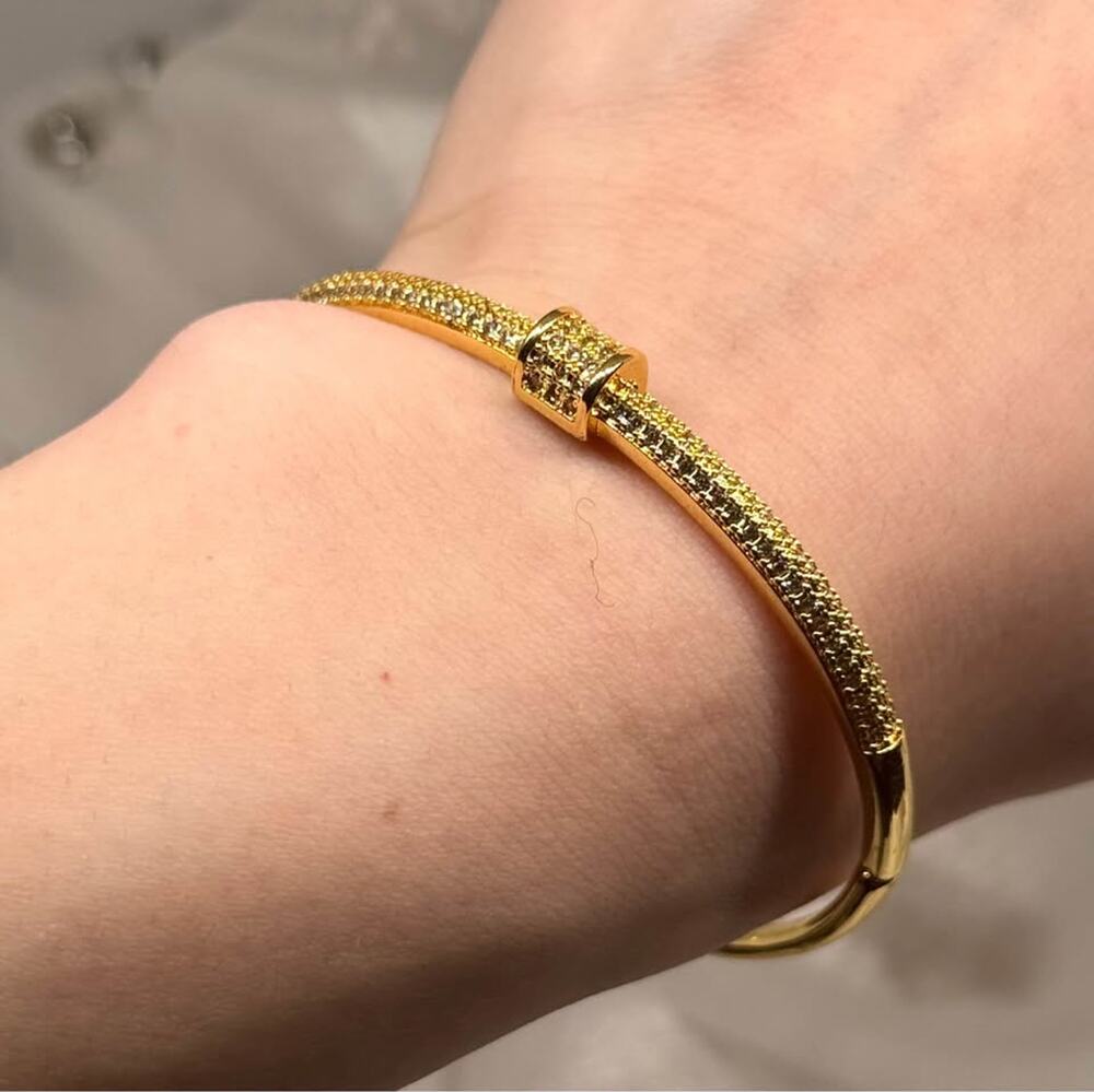 18K Gold Plated Bangle Bracelet